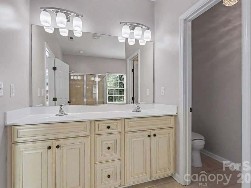 768 Naramore Street, Davidson, NC 28036.  MLS# CAR4413107, YatesRealty ID 44190. 