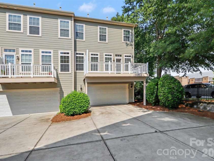 768 Naramore Street, Davidson, NC 28036.  MLS# CAR4413107, YatesRealty ID 44190. 