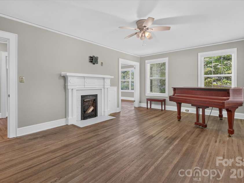 695 Wilmar Street, Concord, NC 28025.  MLS# CAR4413114, YatesRealty ID 44191. 