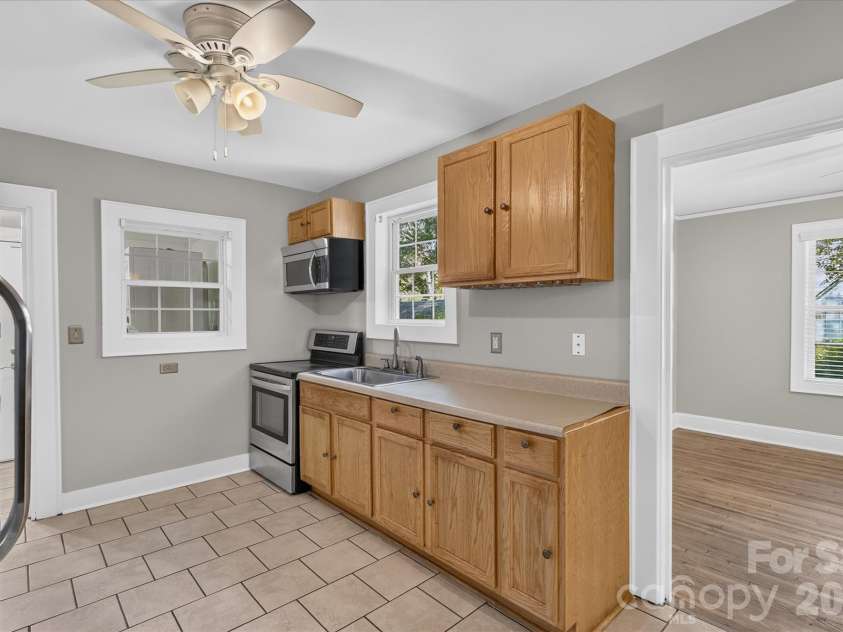 695 Wilmar Street, Concord, NC 28025.  MLS# CAR4413114, YatesRealty ID 44191. 
