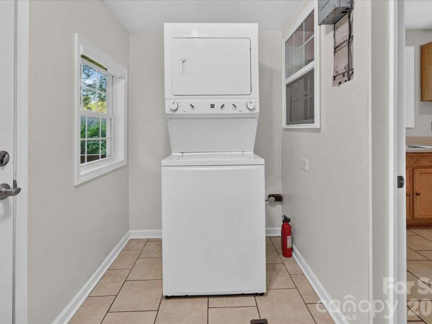 695 Wilmar Street, Concord, NC 28025.  MLS# CAR4413114, YatesRealty ID 44191. 
