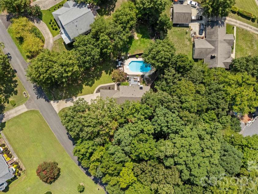 690 Knighton Hill Road, Rock Hill, SC 29732.  MLS# CAR4412894, YatesRealty ID 44192. 