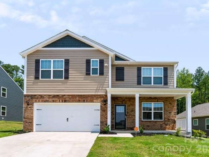 3017 Sassafras Trail, Gastonia, NC 28056.  MLS# CAR4412725, YatesRealty ID 44197. 