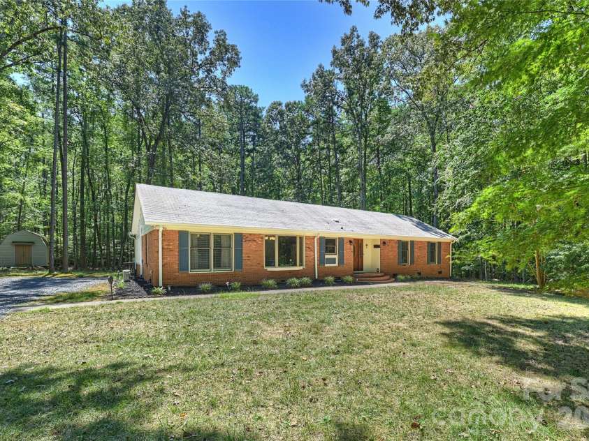 3800 Walter Nelson Road, Charlotte, NC 28227.  MLS# CAR4412872, YatesRealty ID 44198. 