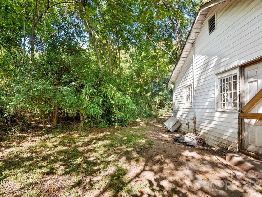 3444 Marvin Road, Charlotte, NC 28211.  MLS# CAR4190106, YatesRealty ID 442. 