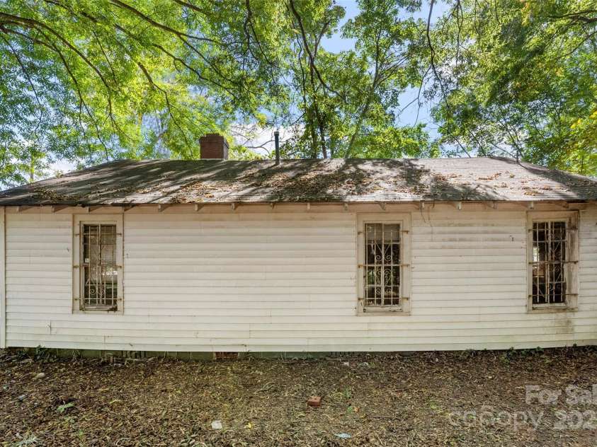 3444 Marvin Road, Charlotte, NC 28211.  MLS# CAR4190106, YatesRealty ID 442. 