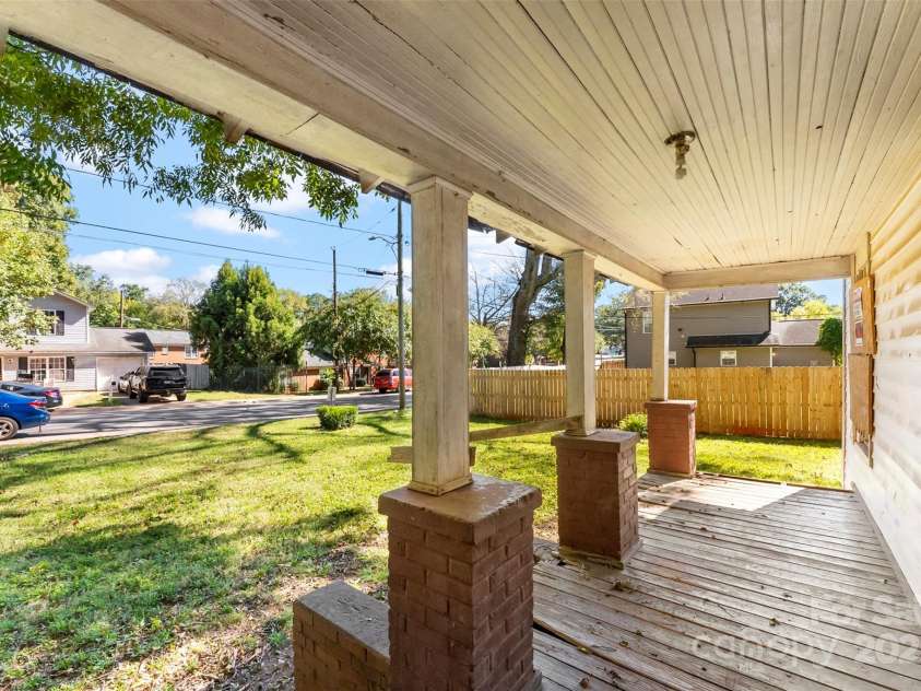 3444 Marvin Road, Charlotte, NC 28211.  MLS# CAR4190106, YatesRealty ID 442. 