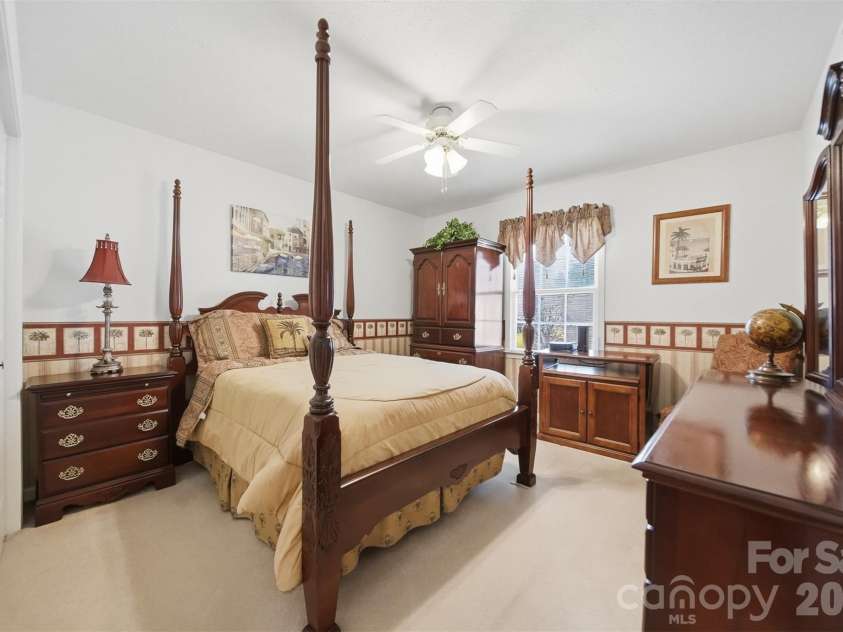 916 Plantation Drive, Lenoir, NC 28645.  MLS# CAR4355039, YatesRealty ID 4420. 