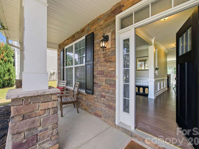 13504 David Jennings Avenue, Charlotte, NC 28213.  MLS# CAR4412700, YatesRealty ID 44203. 