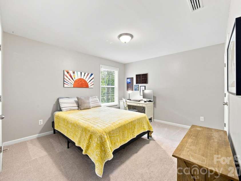 13504 David Jennings Avenue, Charlotte, NC 28213.  MLS# CAR4412700, YatesRealty ID 44203. 