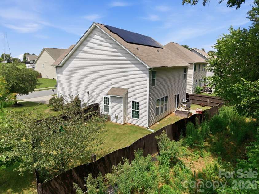 13504 David Jennings Avenue, Charlotte, NC 28213.  MLS# CAR4412700, YatesRealty ID 44203. 