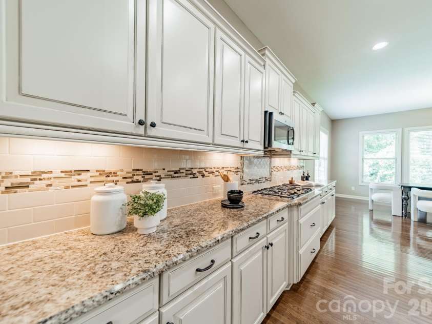 417 Five Leaf Lane, Waxhaw, NC 28173.  MLS# CAR4412670, YatesRealty ID 44204. 