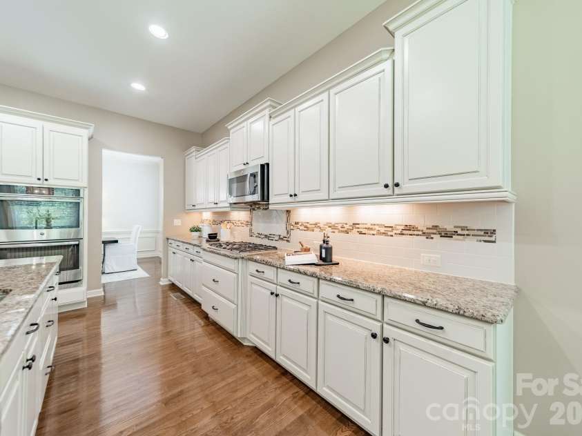 417 Five Leaf Lane, Waxhaw, NC 28173.  MLS# CAR4412670, YatesRealty ID 44204. 