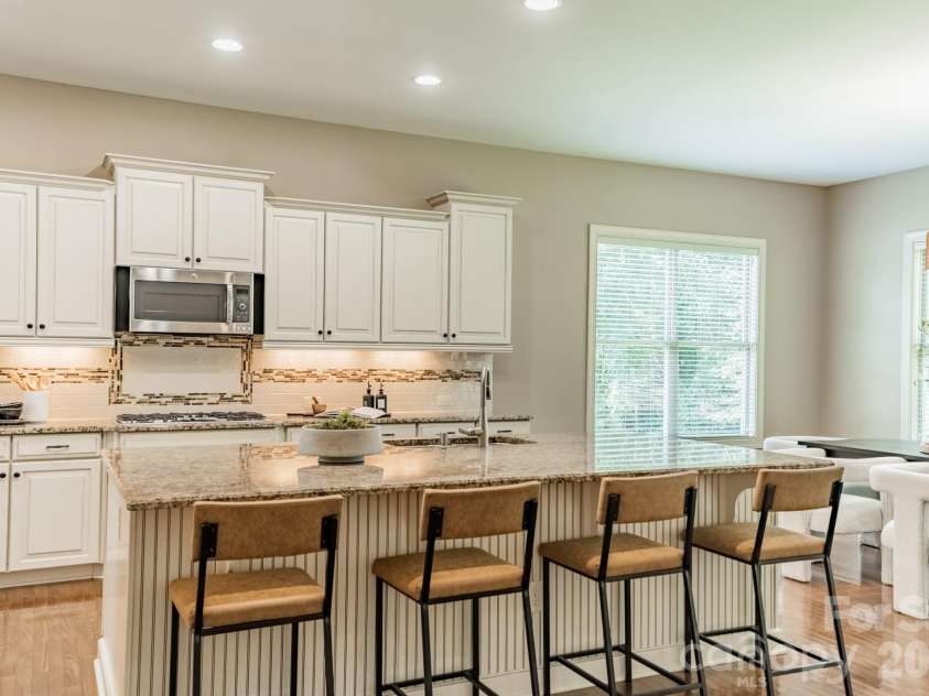 417 Five Leaf Lane, Waxhaw, NC 28173.  MLS# CAR4412670, YatesRealty ID 44204. 