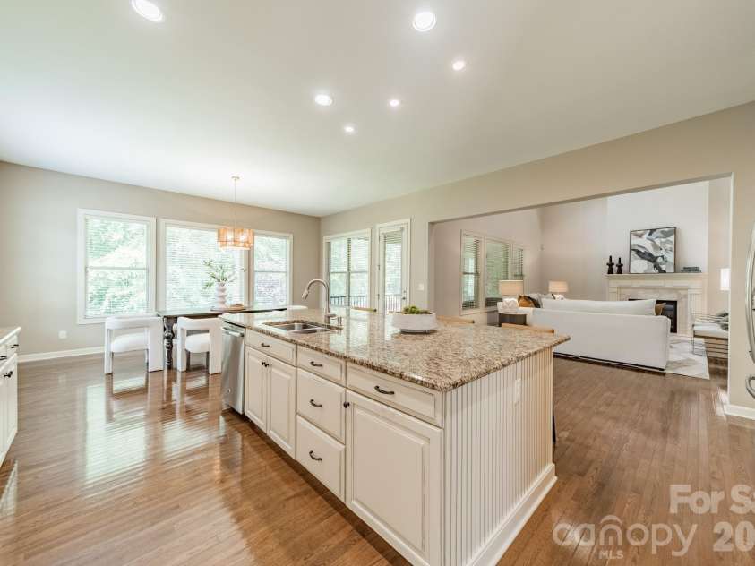 417 Five Leaf Lane, Waxhaw, NC 28173.  MLS# CAR4412670, YatesRealty ID 44204. 