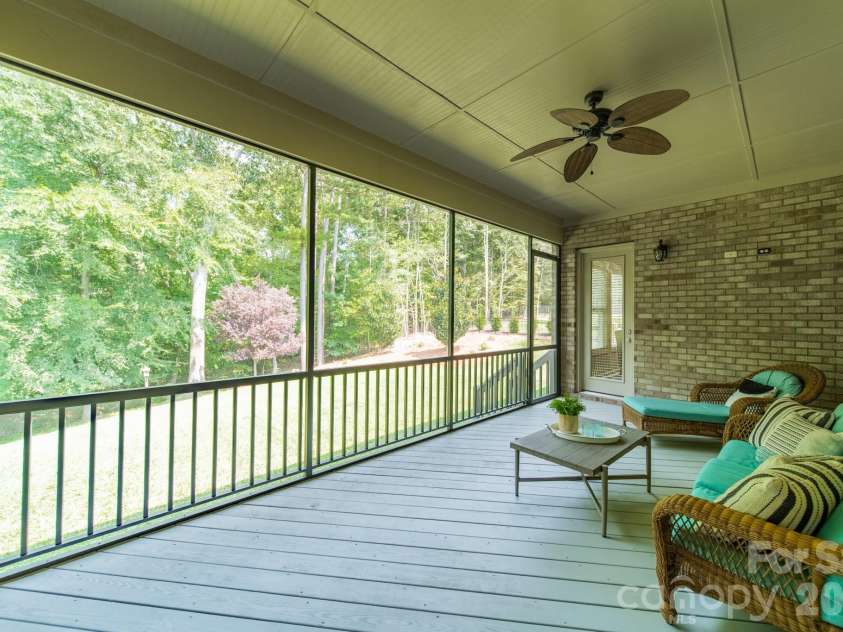 417 Five Leaf Lane, Waxhaw, NC 28173.  MLS# CAR4412670, YatesRealty ID 44204. 