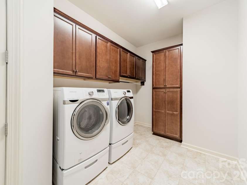 417 Five Leaf Lane, Waxhaw, NC 28173.  MLS# CAR4412670, YatesRealty ID 44204. 