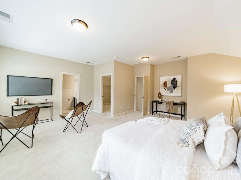 417 Five Leaf Lane, Waxhaw, NC 28173.  MLS# CAR4412670, YatesRealty ID 44204. 