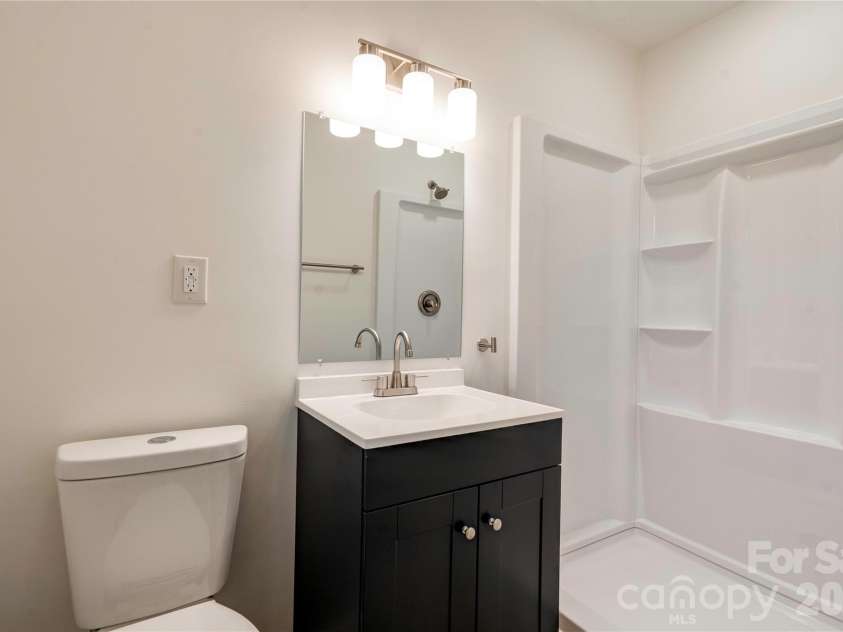 6109 Robinson Church Road, Charlotte, NC 28215.  MLS# CAR4412598, YatesRealty ID 44206. 