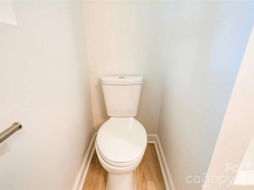 6109 Robinson Church Road, Charlotte, NC 28215.  MLS# CAR4412598, YatesRealty ID 44206. 