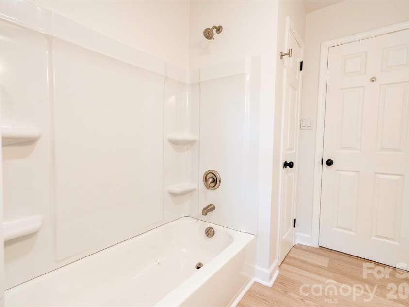 6109 Robinson Church Road, Charlotte, NC 28215.  MLS# CAR4412598, YatesRealty ID 44206. 