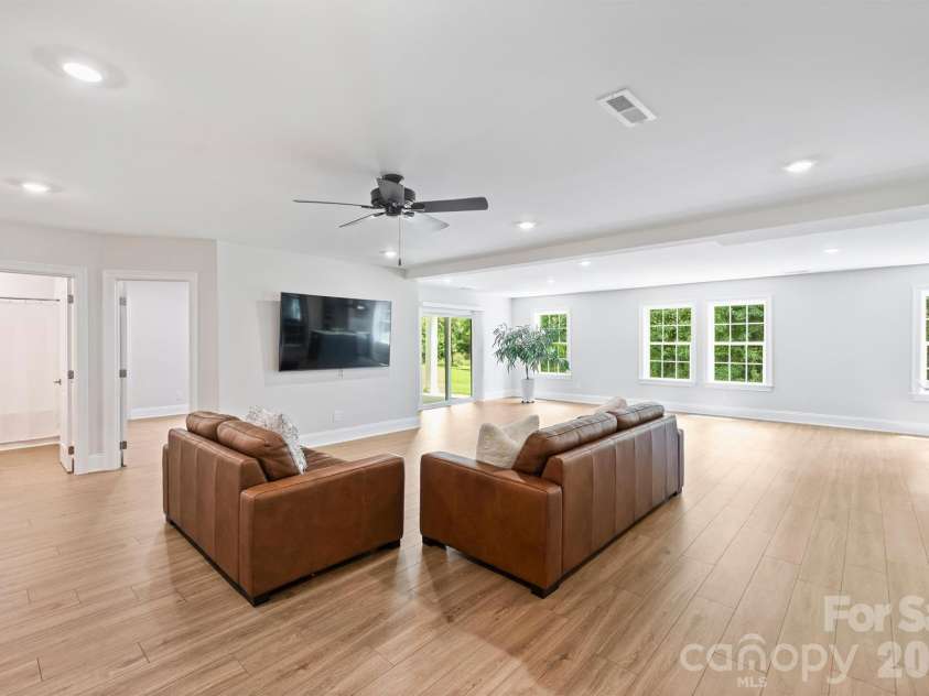 10542 Sweethaven Lane, Harrisburg, NC 28075.  MLS# CAR4412565, YatesRealty ID 44207. 