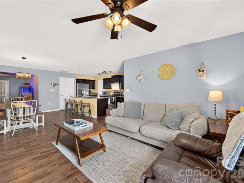 4033 Long Arrow Drive, Concord, NC 28025.  MLS# CAR4412395, YatesRealty ID 44208. Living area