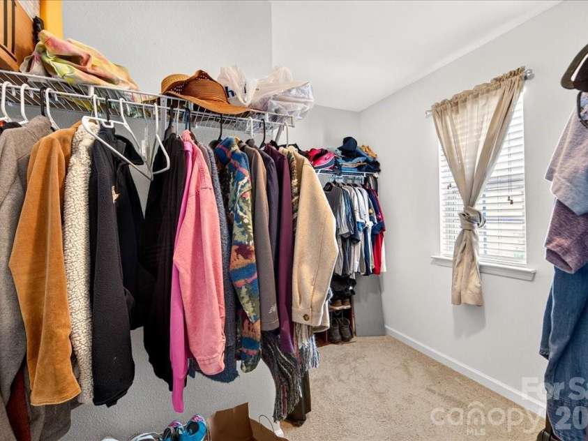 4033 Long Arrow Drive, Concord, NC 28025.  MLS# CAR4412395, YatesRealty ID 44208. Primary walk in closet