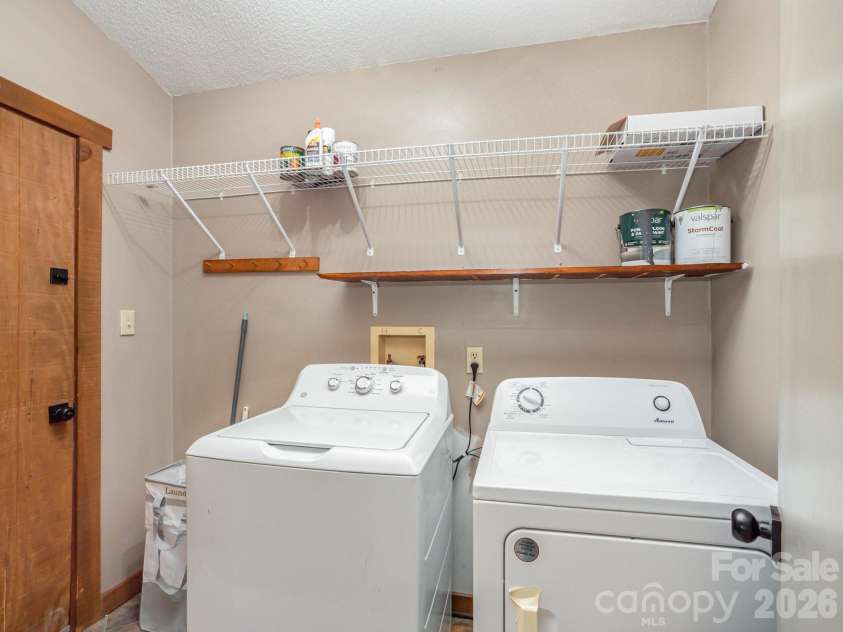 5460 US 64 Highway, Rutherfordton, NC 28139.  MLS# CAR4395360, YatesRealty ID 4421. 