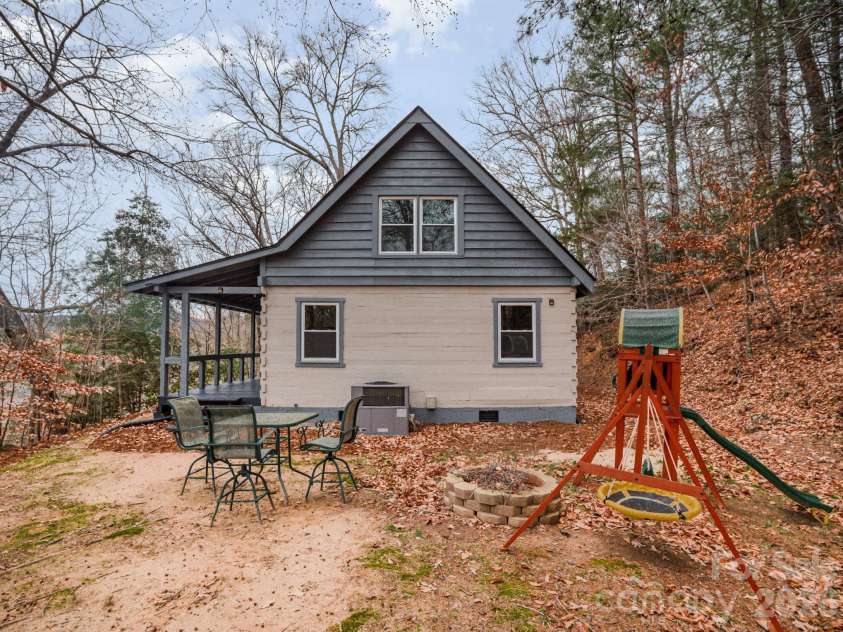 5460 US 64 Highway, Rutherfordton, NC 28139.  MLS# CAR4395360, YatesRealty ID 4421. 