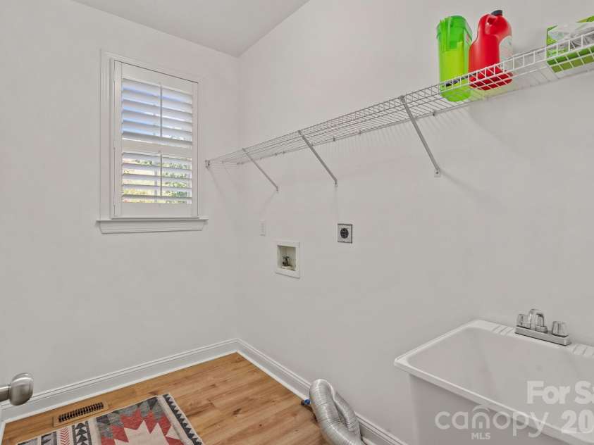 2428 Tarleton Twins Terrace, Charlotte, NC 28270.  MLS# CAR4412520, YatesRealty ID 44211. 