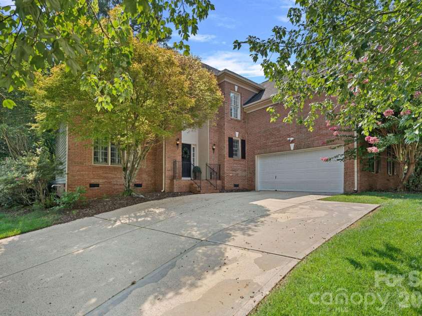 2428 Tarleton Twins Terrace, Charlotte, NC 28270.  MLS# CAR4412520, YatesRealty ID 44211. 