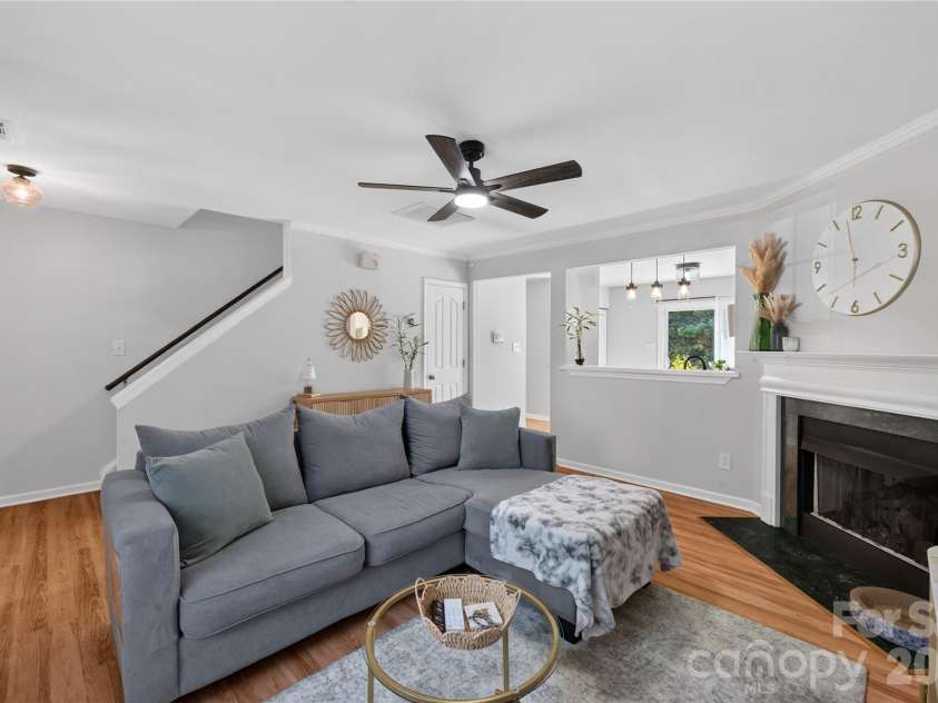 5313 Silabert Avenue, Charlotte, NC 28205.  MLS# CAR4411837, YatesRealty ID 44215. 