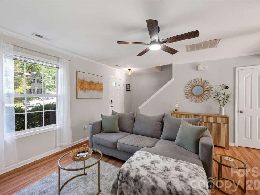 5313 Silabert Avenue, Charlotte, NC 28205.  MLS# CAR4411837, YatesRealty ID 44215. 