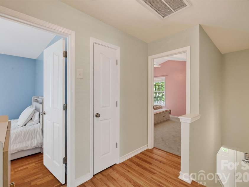 5313 Silabert Avenue, Charlotte, NC 28205.  MLS# CAR4411837, YatesRealty ID 44215. 