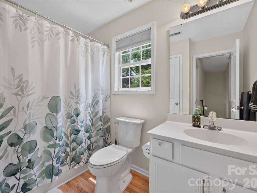 5313 Silabert Avenue, Charlotte, NC 28205.  MLS# CAR4411837, YatesRealty ID 44215. 