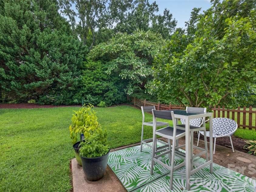 5313 Silabert Avenue, Charlotte, NC 28205.  MLS# CAR4411837, YatesRealty ID 44215. 