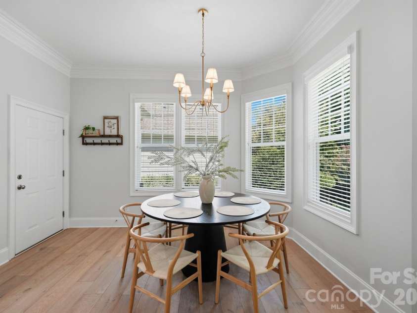 2810 Arsdale Road, Waxhaw, NC 28173.  MLS# CAR4411992, YatesRealty ID 44217. Breakfast