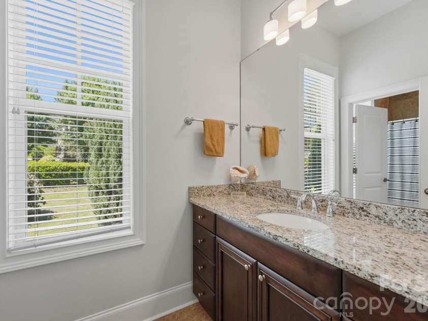 2810 Arsdale Road, Waxhaw, NC 28173.  MLS# CAR4411992, YatesRealty ID 44217. Full Bath on Main