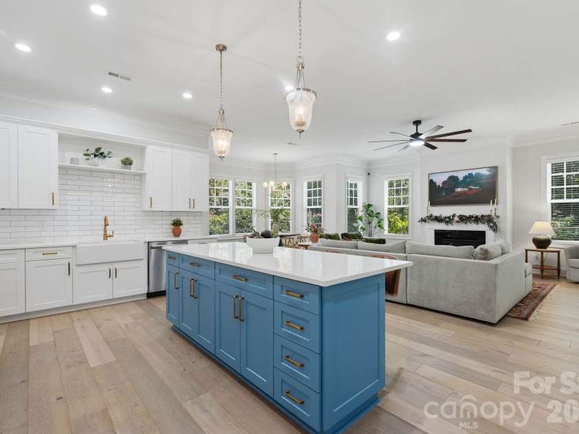 2810 Arsdale Road, Waxhaw, NC 28173.  MLS# CAR4411992, YatesRealty ID 44217. Kitchen Open Floor Plan