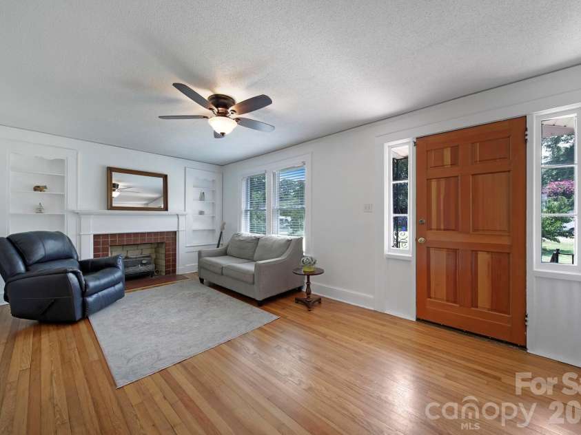 723 Confederate Avenue, Rock Hill, SC 29730.  MLS# CAR4411787, YatesRealty ID 44218. 