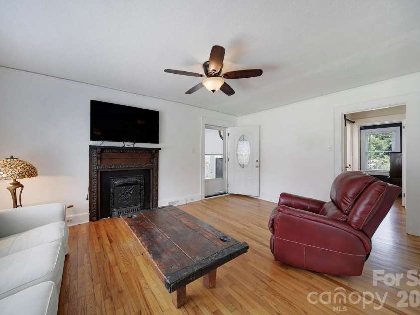723 Confederate Avenue, Rock Hill, SC 29730.  MLS# CAR4411787, YatesRealty ID 44218. 