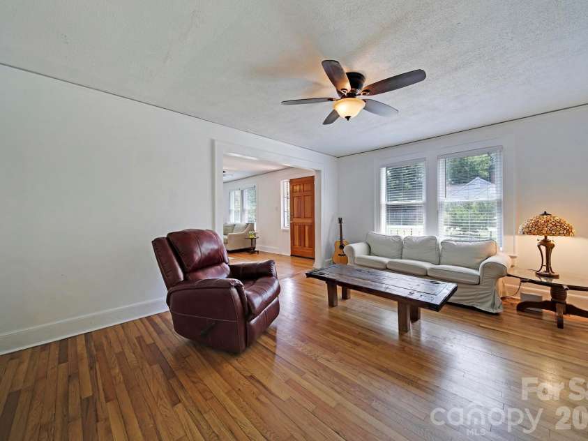 723 Confederate Avenue, Rock Hill, SC 29730.  MLS# CAR4411787, YatesRealty ID 44218. 