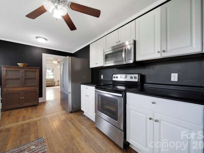 723 Confederate Avenue, Rock Hill, SC 29730.  MLS# CAR4411787, YatesRealty ID 44218. 
