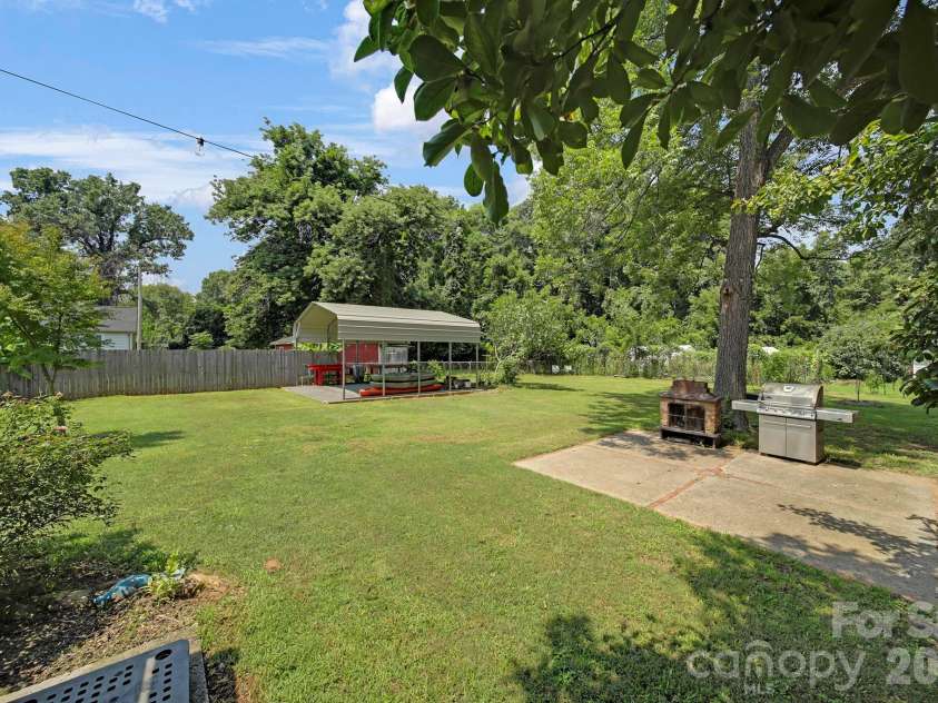 723 Confederate Avenue, Rock Hill, SC 29730.  MLS# CAR4411787, YatesRealty ID 44218. 
