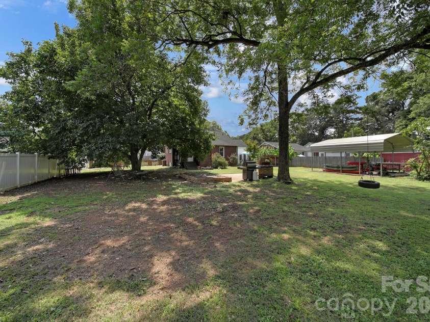 723 Confederate Avenue, Rock Hill, SC 29730.  MLS# CAR4411787, YatesRealty ID 44218. 
