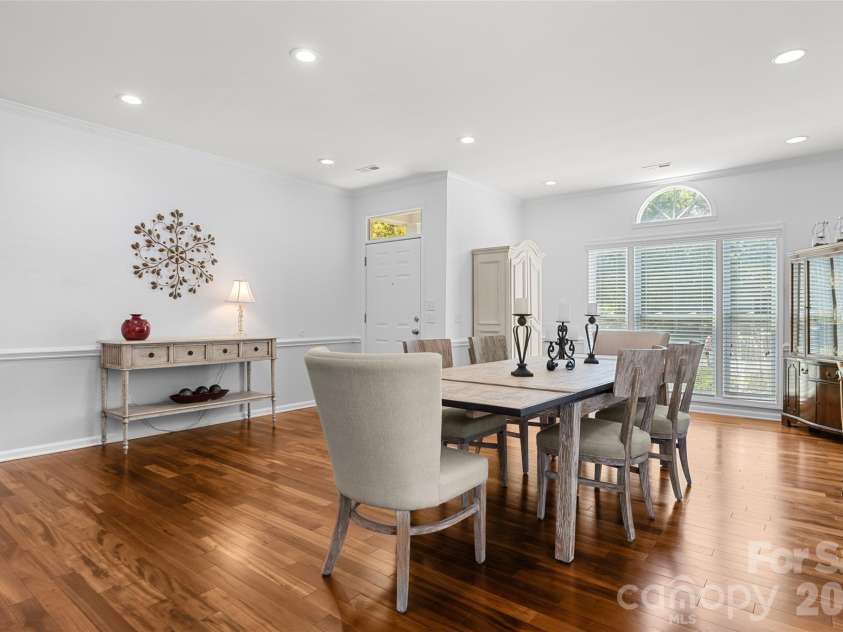 8632 Castlebay Drive, Charlotte, NC 28277.  MLS# CAR4411791, YatesRealty ID 44219. 
