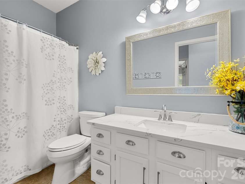8632 Castlebay Drive, Charlotte, NC 28277.  MLS# CAR4411791, YatesRealty ID 44219. 