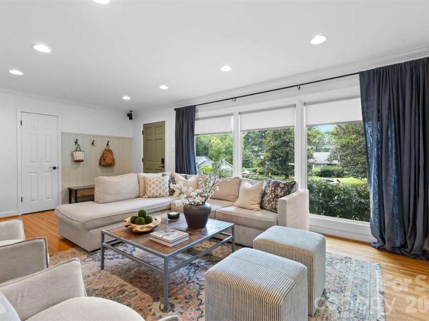 4801 Fairheath Road, Charlotte, NC 28210.  MLS# CAR4411644, YatesRealty ID 44220. 