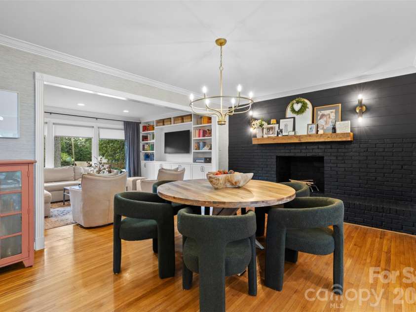 4801 Fairheath Road, Charlotte, NC 28210.  MLS# CAR4411644, YatesRealty ID 44220. 